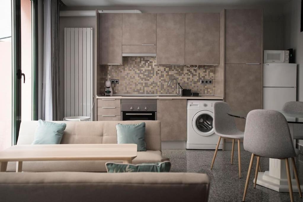 Apartamento En Centro Historico Con Patio Romano San Lorenzo de El Escorial Buitenkant foto