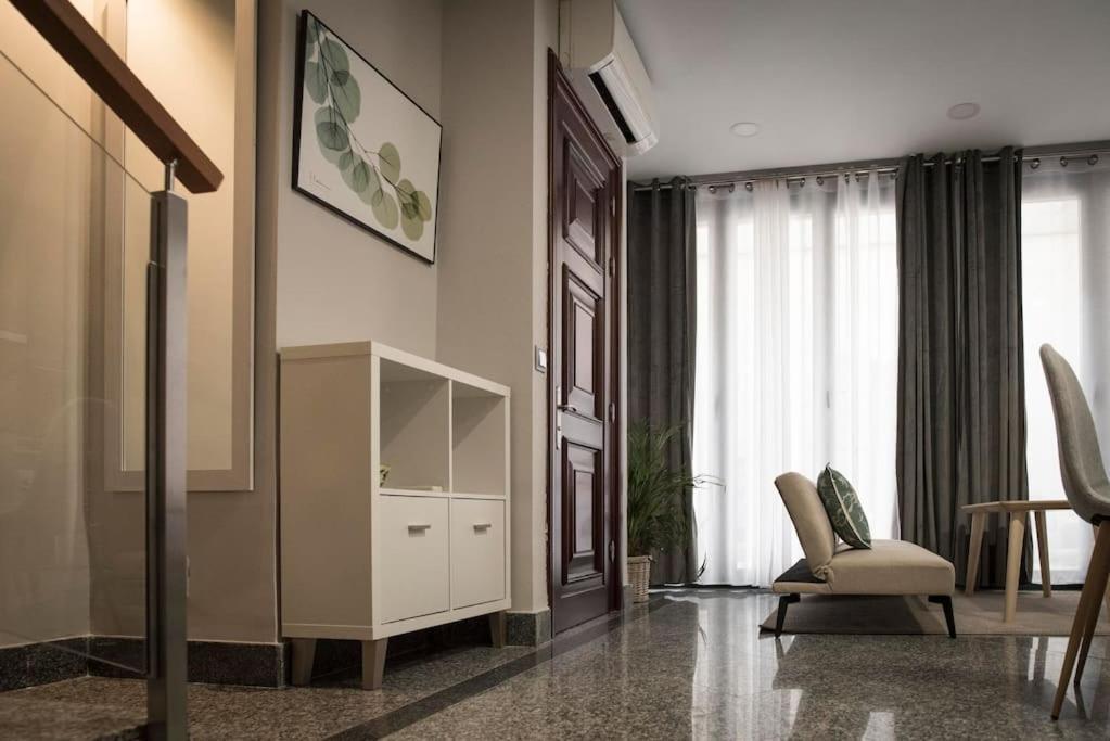 Apartamento En Centro Historico Con Patio Romano San Lorenzo de El Escorial Buitenkant foto